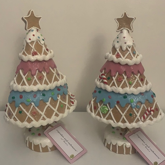 Christmas Cupcakes & Cashmere Gingerbread Christmas Trees.